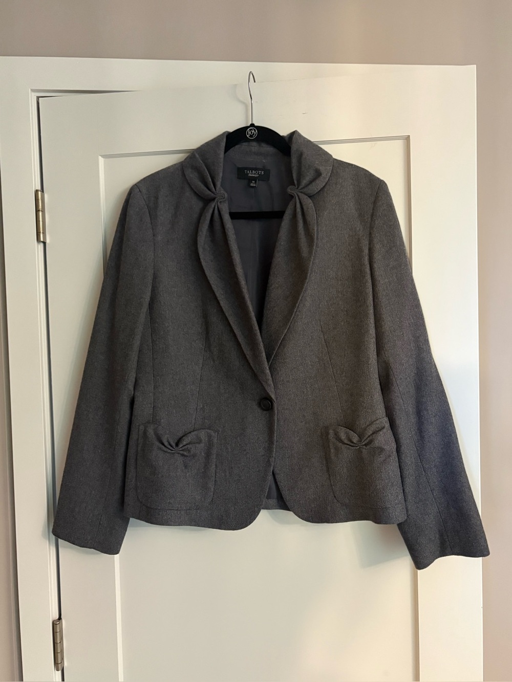 Talbots Gray Knotted Collar and Pocket Blazer Size 14